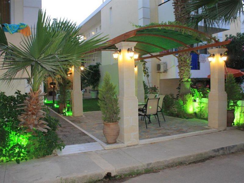 Varvaras Diamond Hotel Платанес Экстерьер фото