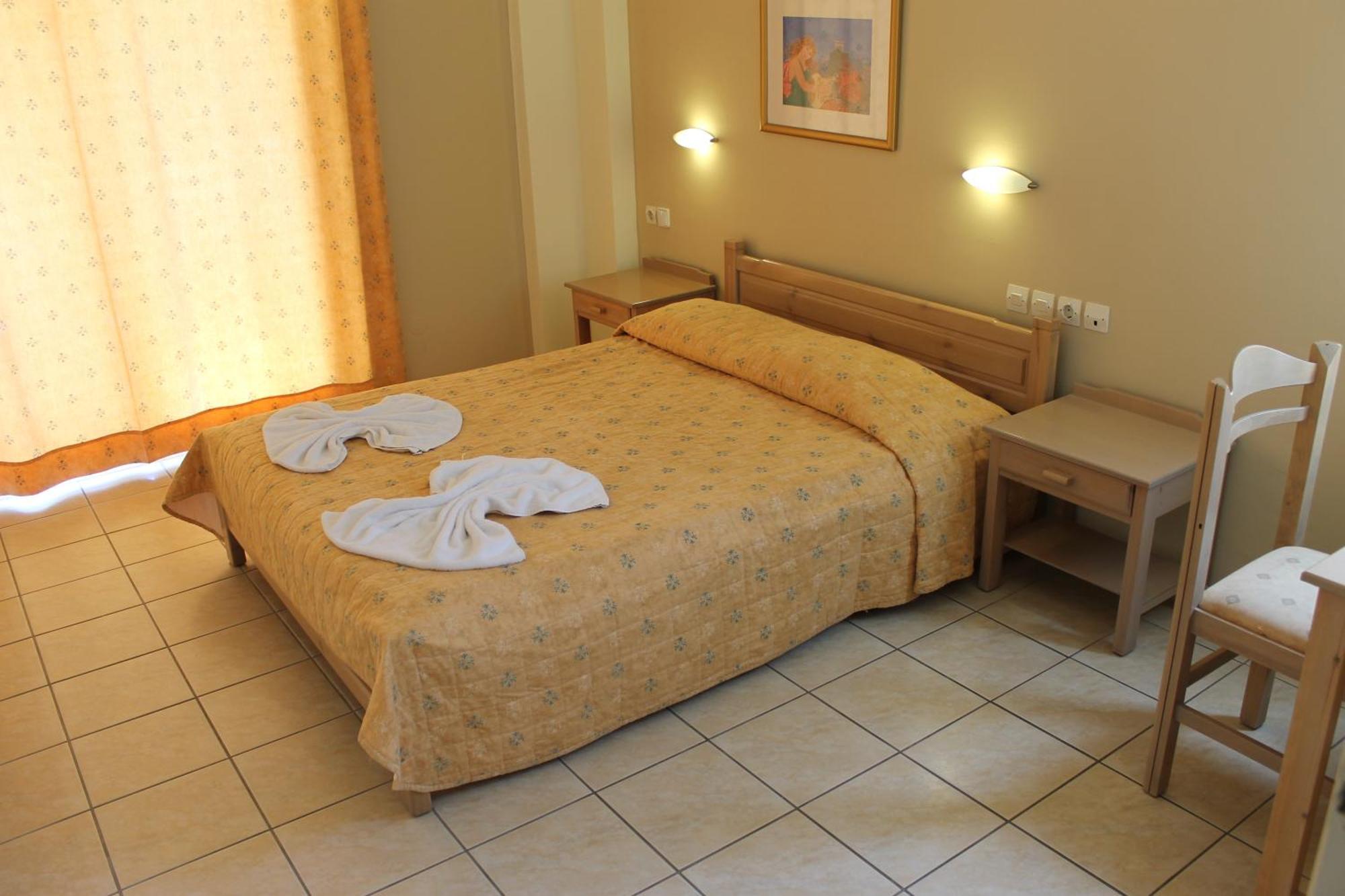 Varvaras Diamond Hotel Платанес Номер фото