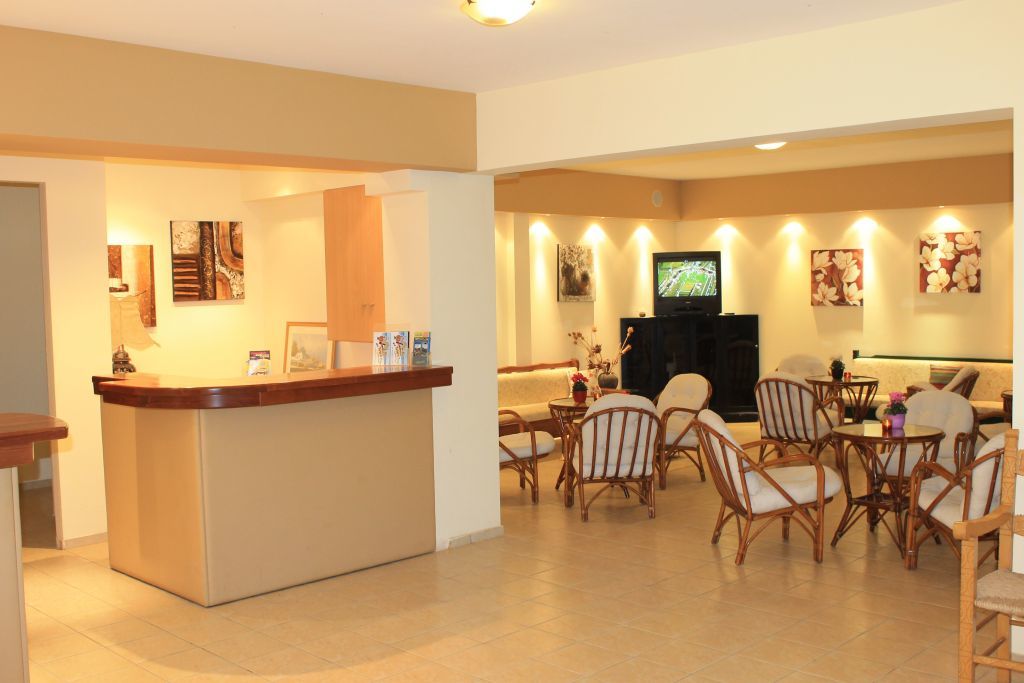 Varvaras Diamond Hotel Платанес Экстерьер фото