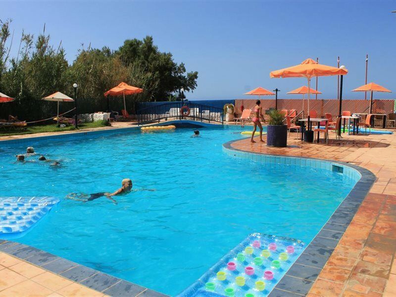 Varvaras Diamond Hotel Платанес Экстерьер фото